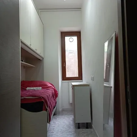 Alloggio in famiglia Pigneto House *